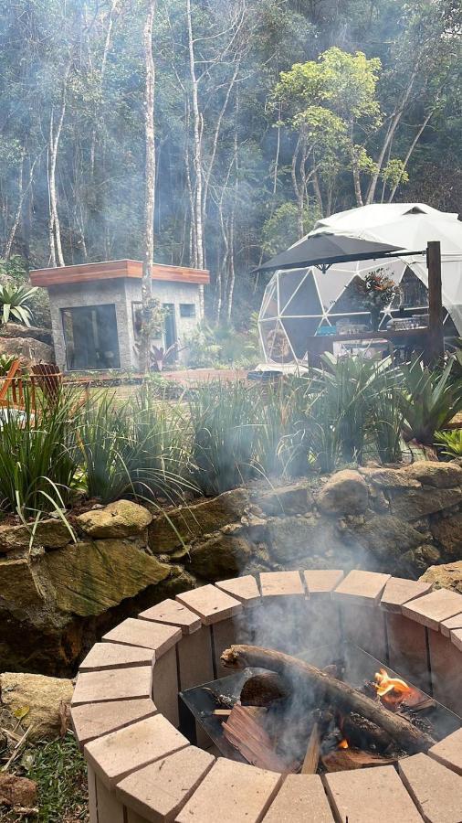 Blue Bear Cabins Villa Petropolis  Bagian luar foto